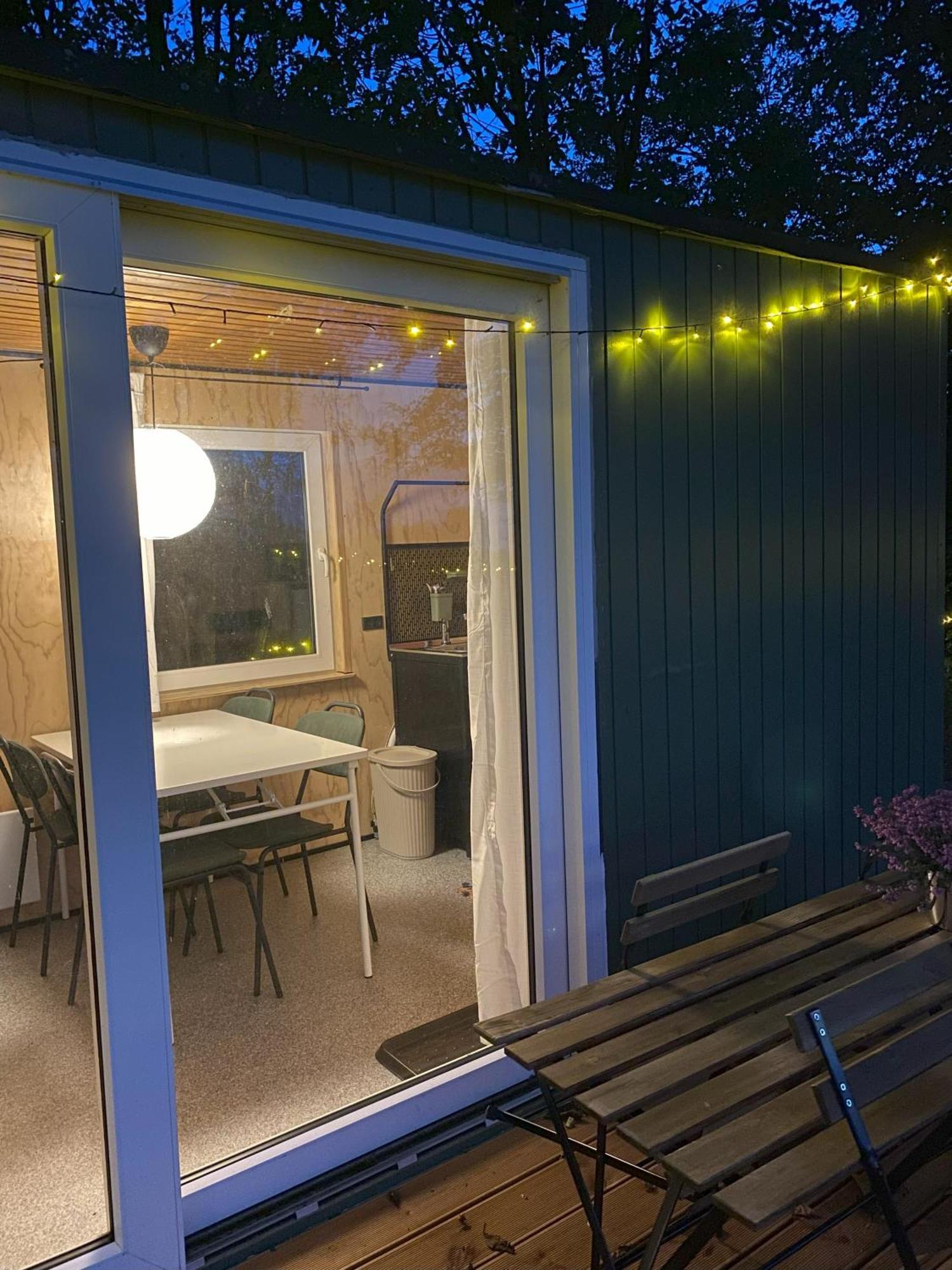 Kroghs Tiny Houses - Hyttebyen Grindsted Luaran gambar